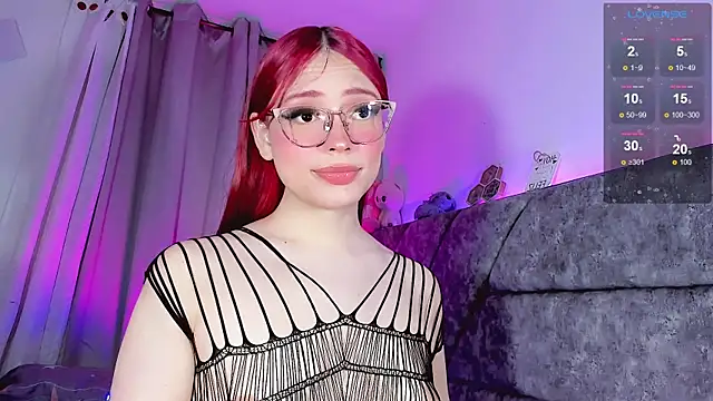 Valentina Alba online show from 11.30.25