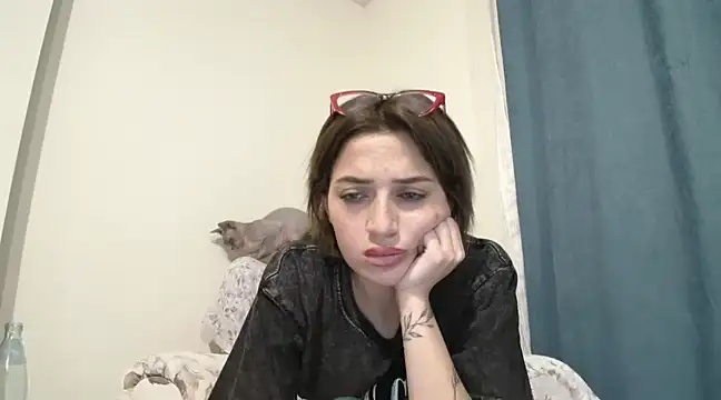 Snapshot of yaprakmericc chatting on 01.14.25 yaprakmericc online show from 01.14.25