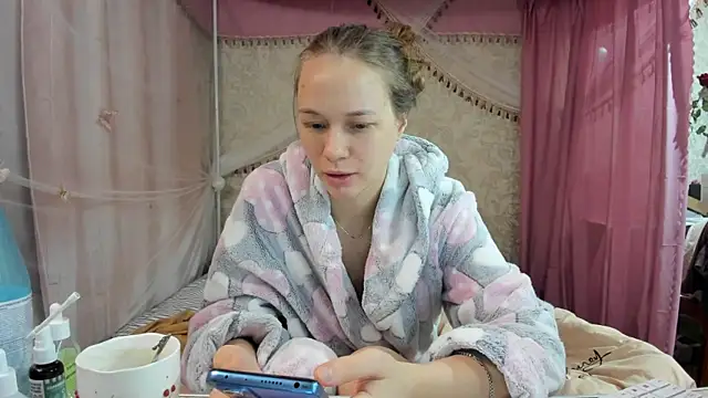 leila bambi  online show from 02.16.26