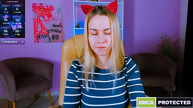 mary mooore online show from 12.13.24