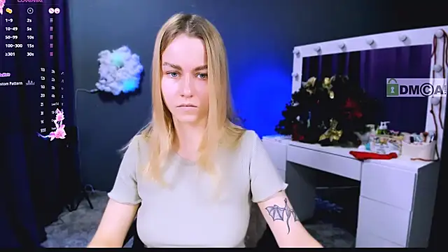 mary mooore online show from 12.27.24