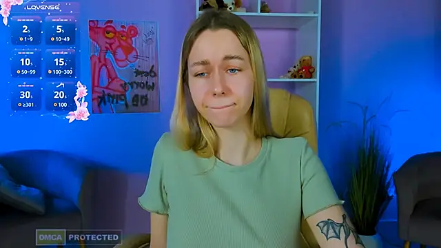 mary mooore online show from 01.12.25