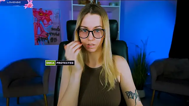 mary mooore online show from 01.30.25