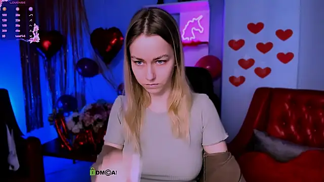 mary mooore online show from 02.17.25