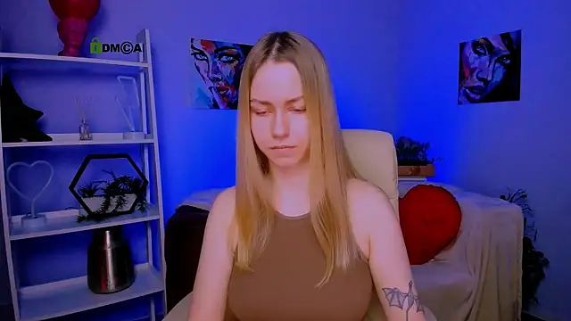 mary mooore online show from 02.26.25