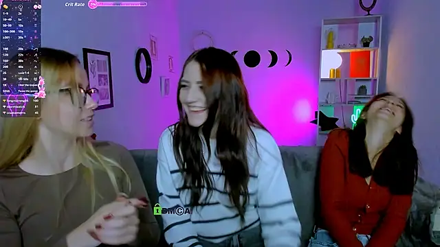 mary mooore online show from 09.30.25