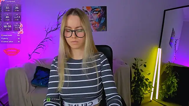 mary mooore online show from 10.13.25