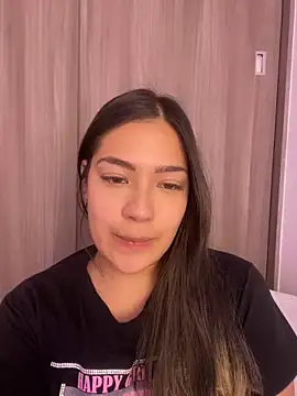 Latina vanessa online show from 01.21.25