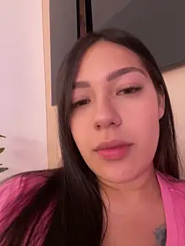 Latina vanessa online show from 04.27.26