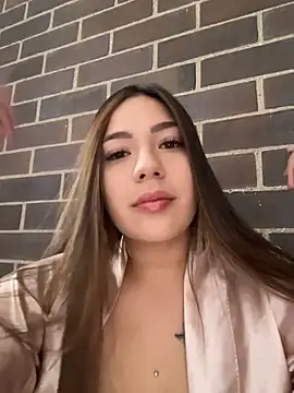Snapshot of Latina_vanessa chatting on 06.23.26 Latina vanessa online show from 06.23.26