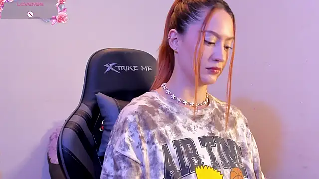 Amypond   online show from 12.16.25