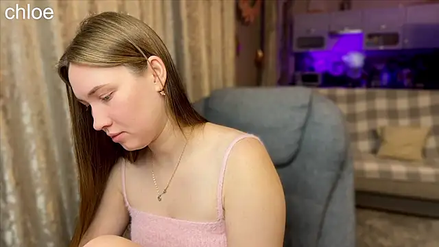 ChloeMillerMeow online show from 11.02.25