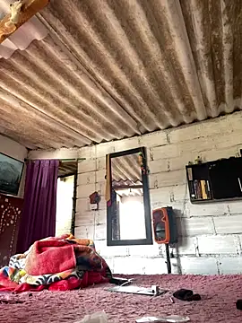 Larry-n-clouds online show from 12.14.25