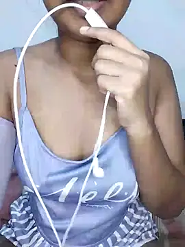 Snapshot of ASHUGIRL_JAY chatting on 01.13.25 ASHUGIRL JAY online show from 01.13.25