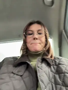 RinaCat online show from 04.12.26