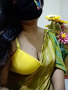 Snapshot of Ameera19 chatting on 06.11.26 Ameera19 online show from 06.11.26