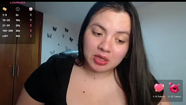 Sarahros1 online show from 10.04.25