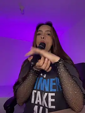 Snapshot of soy_paulina chatting on 02.24.25 soy paulina online show from 02.24.25