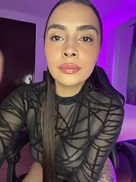 Snapshot of soy_paulina chatting on 11.30.25 soy paulina online show from 11.30.25