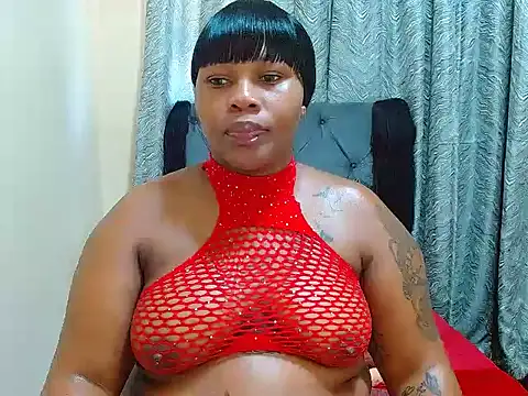 curvycloe1 online show from 12.21.24