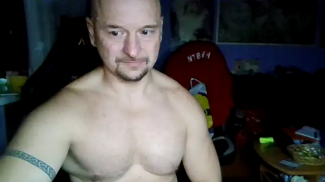 Snapshot of Sports-beast chatting on 11.06.25 Sports-beast online show from 11.06.25