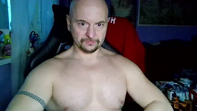 Snapshot of Sports-beast chatting on 01.13.26 Sports-beast online show from 01.13.26