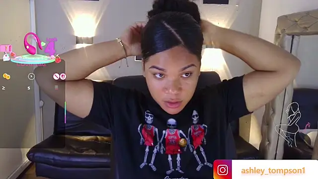 Snapshot of ashley_Tompson1 chatting on 03.13.25 ashley Tompson1 online show from 03.13.25