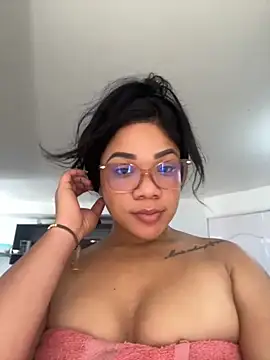 Snapshot of ashley_Tompson1 chatting on 11.06.25 ashley Tompson1 online show from 11.06.25