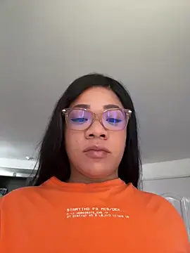 Snapshot of ashley_Tompson1 chatting on 12.19.25 ashley Tompson1 online show from 12.19.25