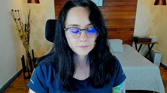 KatherineBond online show from 03.12.25