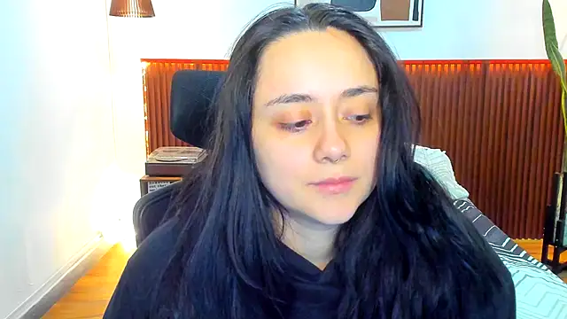 KatherineBond online show from 12.17.25