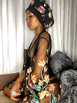 kelsie421 online show from 10.19.25