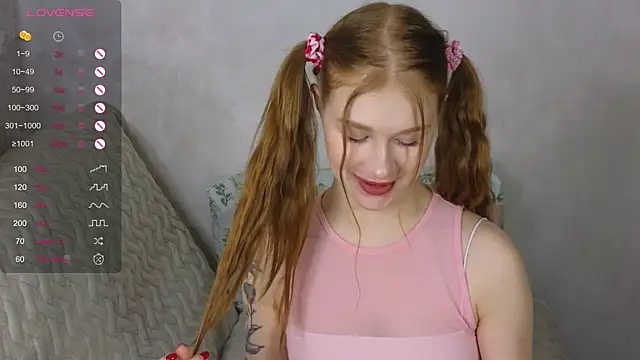 TrissMerigold9 online show from 03.03.25