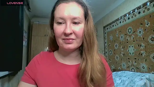 AnnaXLovers online show from 04.14.26