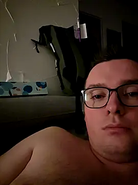 Snapshot of Phoenix23Fd1 chatting on 10.17.25 Phoenix23Fd1 online show from 10.17.25