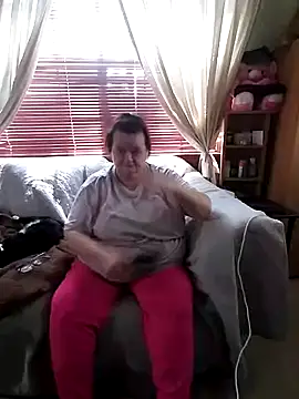 Bayou Woman68 online show from 09.13.25