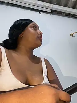 Adelehottman online show from 09.28.25