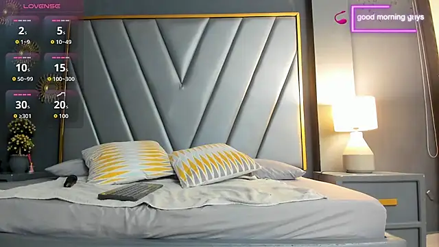 BrendaAdams  online show from 11.05.25