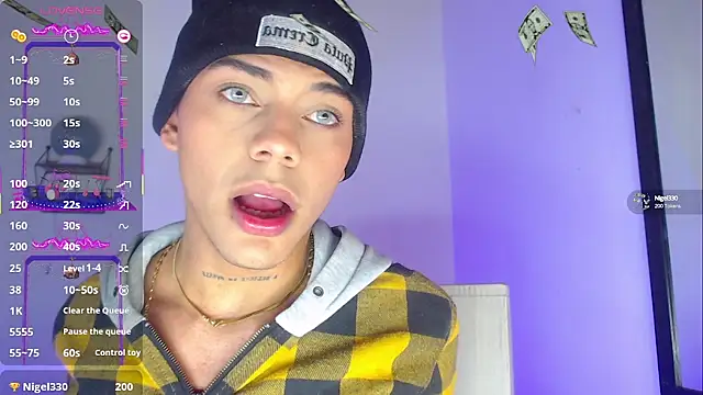 Snapshot of visaelX chatting on 03.03.25 visaelX online show from 03.03.25