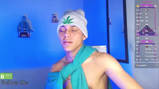 Snapshot of visaelX chatting on 03.08.25 visaelX online show from 03.08.25