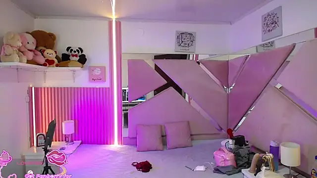  Miaaleon online show from 01.19.26