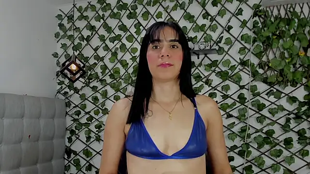 Snapshot of emy_0 chatting on 01.08.26 emy 0 online show from 01.08.26