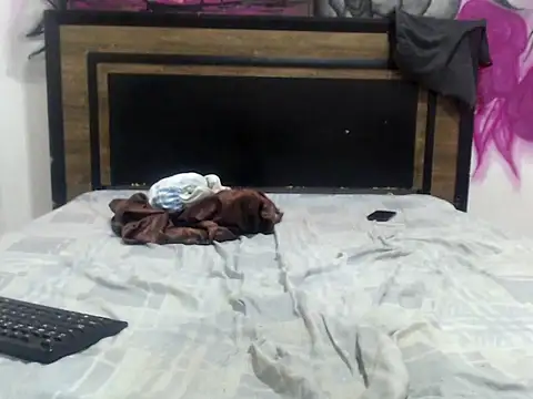Snapshot of AlbertBigCock chatting on 05.17.26 AlbertBigCock online show from 05.17.26