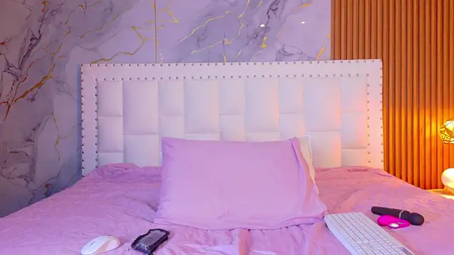 indianschoolgirl online show from 04.01.26