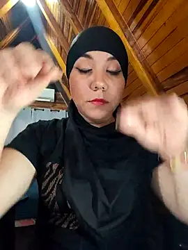 AmbarBurhan online show from 12.19.25