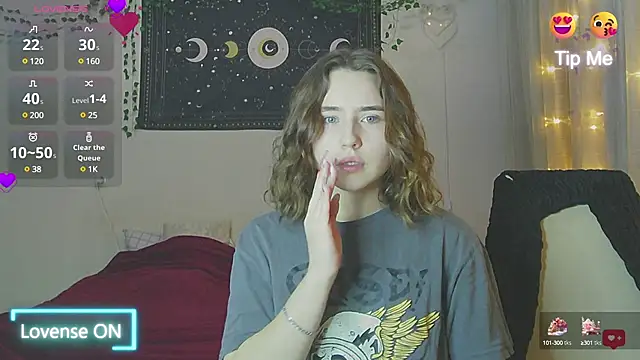 Snapshot of Aurora_workerr chatting on 12.27.24 Aurora workerr online show from 12.27.24