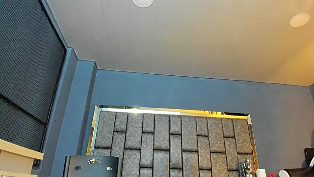 Matureyulyet online show from 10.11.25