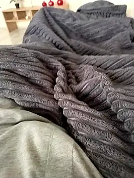 milf hunter 35 online show from 03.31.26