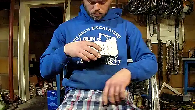 Bigoleslong98765 online show from 02.18.26