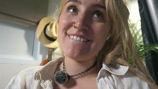 Winnie sweet online show from 02.22.25